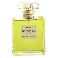 Chanel N°19 eau de parfum Capacità 50 ml
