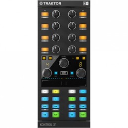 Traktor KONTROL X1 MKII