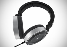 AKG Cuffia K167 TIËSTO